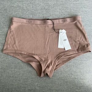 UGG Women Panties ( M )